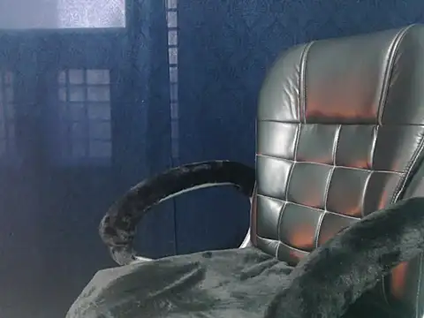 Yashi online show from 12-20-25, 07:48