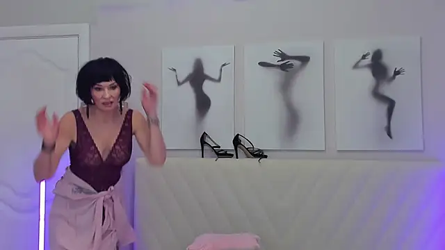 LikaKlint online show from 02-04-25, 02:39