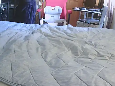 qoooqing67 online show from 03-17-26, 05:55