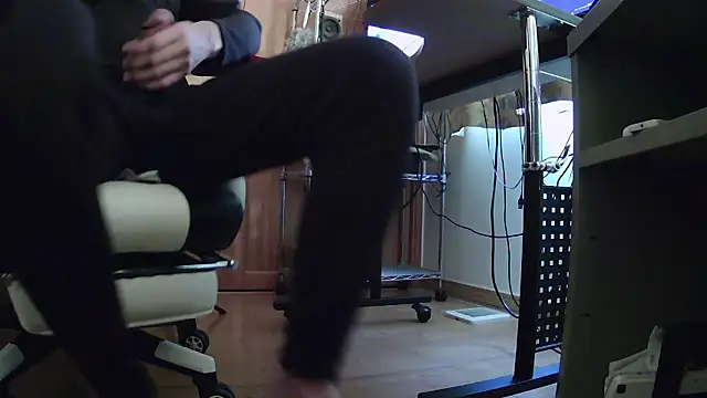 qoooqing67 online show from 03-25-26, 07:25