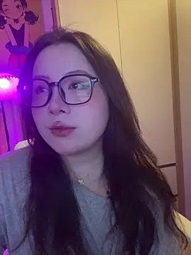 Snapshot of lih218866 chatting on 03-10-26, 02:44 lih218866 online show from 03-10-26, 02:44