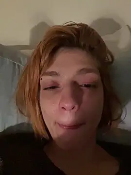 spacegirlll online show from 12-20-25, 03:13