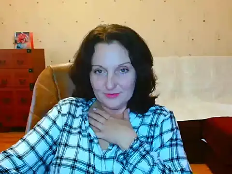 Snapshot of Alice3694 chatting on 12-15-24, 11:45 Alice3694 online show from 12-15-24, 11:45