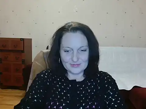 Snapshot of Alice3694 chatting on 12-16-24, 01:22 Alice3694 online show from 12-16-24, 01:22