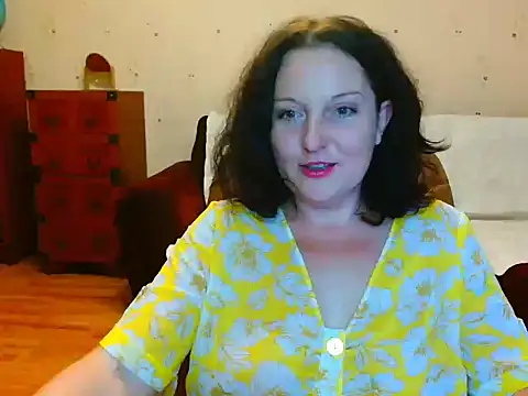 Snapshot of Alice3694 chatting on 12-21-24, 02:47 Alice3694 online show from 12-21-24, 02:47