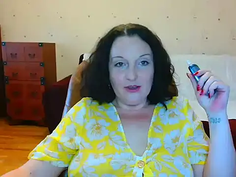 Snapshot of Alice3694 chatting on 01-12-25, 10:45 Alice3694 online show from 01-12-25, 10:45