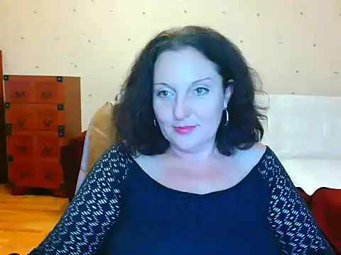 Snapshot of Alice3694 chatting on 01-15-25, 02:13 Alice3694 online show from 01-15-25, 02:13