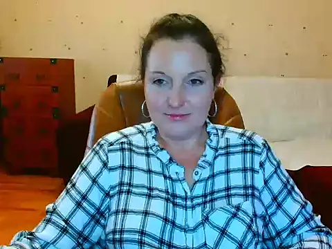 Snapshot of Alice3694 chatting on 01-16-25, 01:36 Alice3694 online show from 01-16-25, 01:36