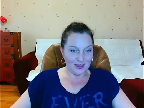 Snapshot of Alice3694 chatting on 03-13-25, 08:26 Alice3694 online show from 03-13-25, 08:26