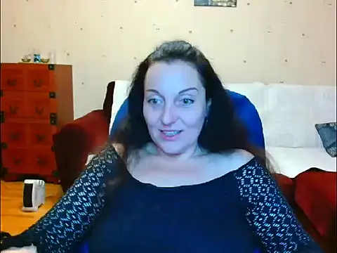 Alice3694 online show from 04-16-26, 01:39