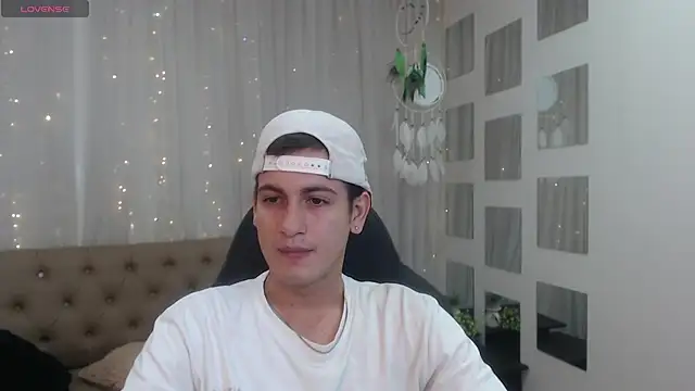 Cerokershelby online show from 12-17-24, 05:29