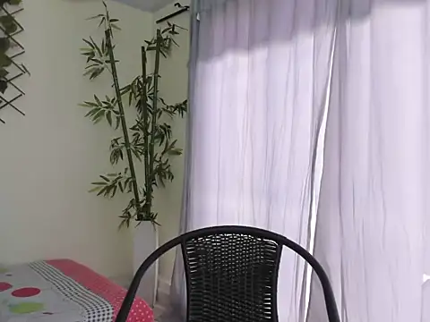 Snapshot of ASIAM_BRUNET chatting on 10-23-25, 06:17 ASIAM BRUNET online show from 10-23-25, 06:17