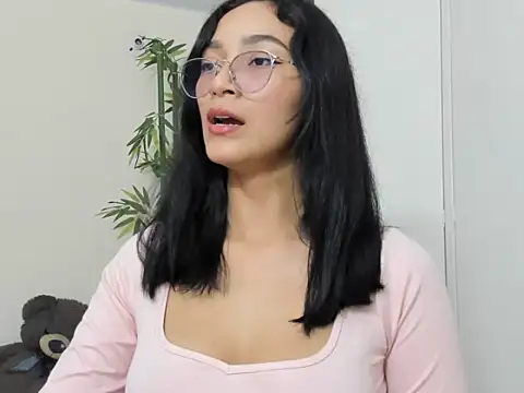 Snapshot of ASIAM_BRUNET chatting on 11-27-25, 07:05 ASIAM BRUNET online show from 11-27-25, 07:05