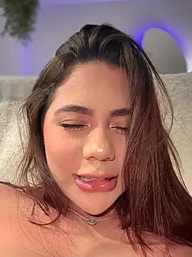 Aryrosee online show from 11-15-25, 04:03