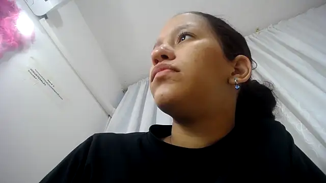 LAURA SMIITH online show from 02-12-25, 09:20