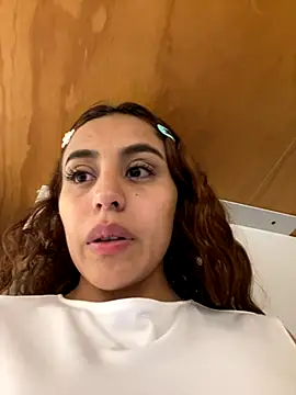 Katee Jones online show from 11-29-25, 12:35