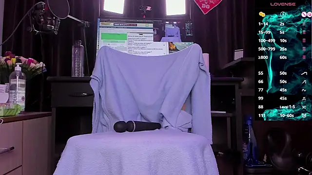 Raissa sky26 online show from 12-28-24, 03:04