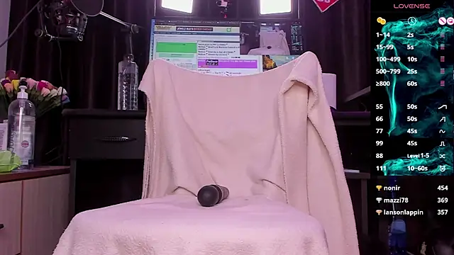 Raissa sky26 online show from 01-09-25, 08:34