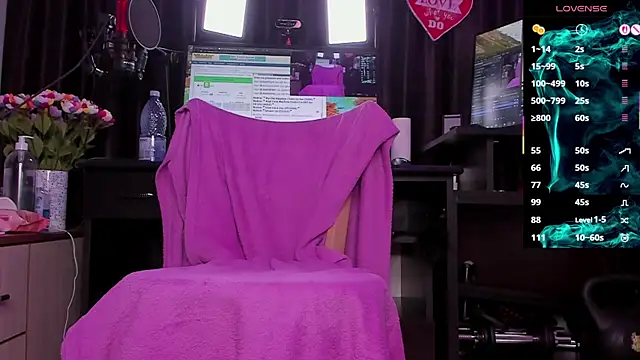 Raissa sky26 online show from 10-19-25, 02:34