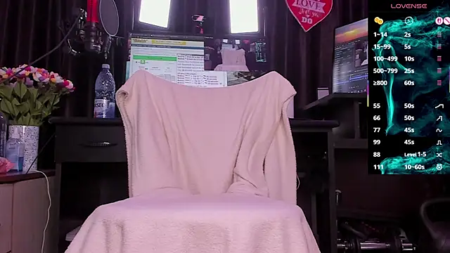 Raissa sky26 online show from 12-15-25, 03:44