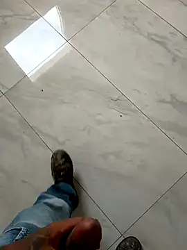 Snapshot of MorenoTatu chatting on 04-10-26, 03:06 MorenoTatu online show from 04-10-26, 03:06