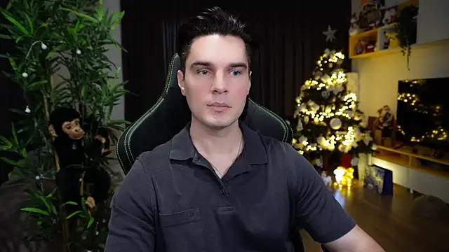 Snapshot of billypassion chatting on 12-14-25, 12:43 billypassion online show from 12-14-25, 12:43