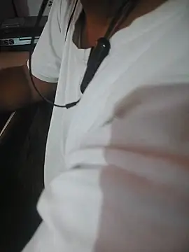 Snapshot of manoj_master chatting on 06-30-26, 05:47 manoj master online show from 06-30-26, 05:47