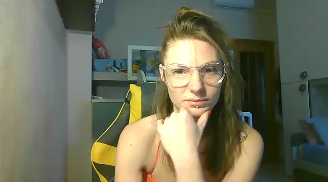 Feli blue online show from 12-09-24, 09:06