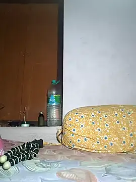 Snapshot of IndianRima chatting on 02-17-25, 02:42 IndianRima online show from 02-17-25, 02:42