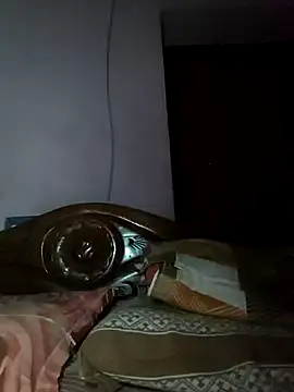 Snapshot of IndianRima chatting on 03-07-25, 12:01 IndianRima online show from 03-07-25, 12:01