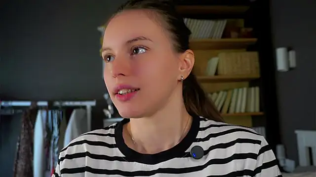 DarylBarks online show from 11-26-25, 01:39