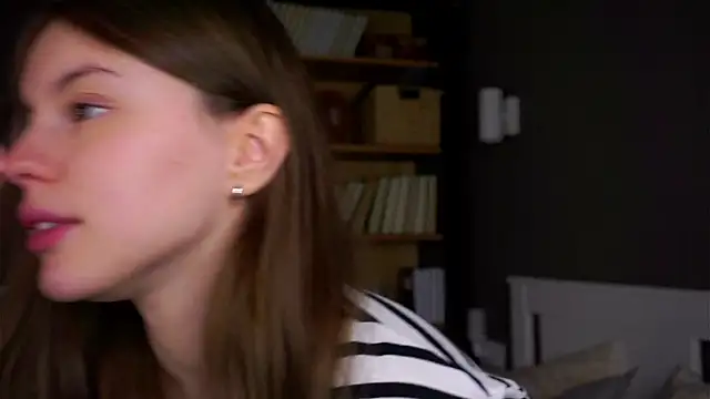 DarylBarks online show from 12-14-25, 01:11