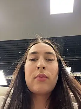 Holly Play online show from 03-02-26, 12:23