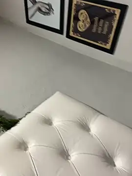 novinhoabc01 online show from 01-04-25, 06:41