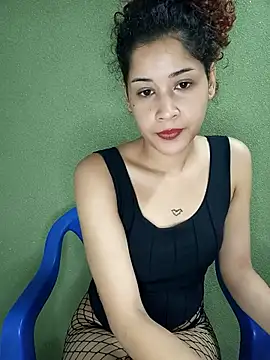 Snapshot of Caccau_scorpion chatting on 02-17-25, 09:24 Caccau scorpion online show from 02-17-25, 09:24