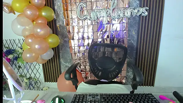 nicol jone1 online show from 09-10-25, 10:32