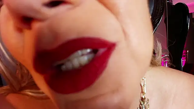 MelaniaKnauss online show from 03-02-26, 08:26