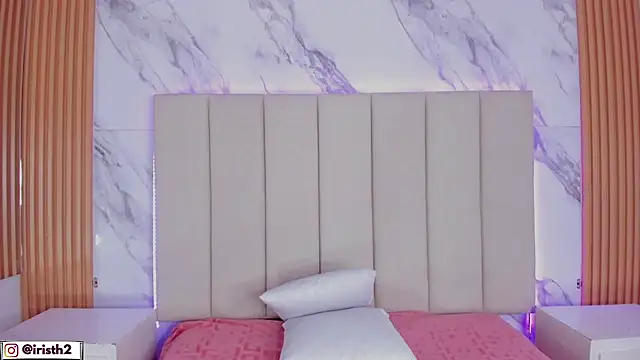 Iris Thompson  online show from 12-15-25, 10:14