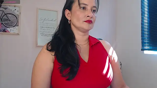 lucy diiaz online show from 01-13-25, 07:42