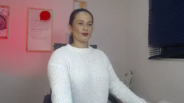 lucy diiaz online show from 03-01-25, 11:47