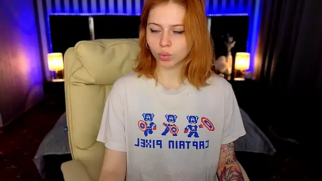 Snapshot of Sasha_Exclusive chatting on 10-23-25, 12:59 Sasha Exclusive online show from 10-23-25, 12:59