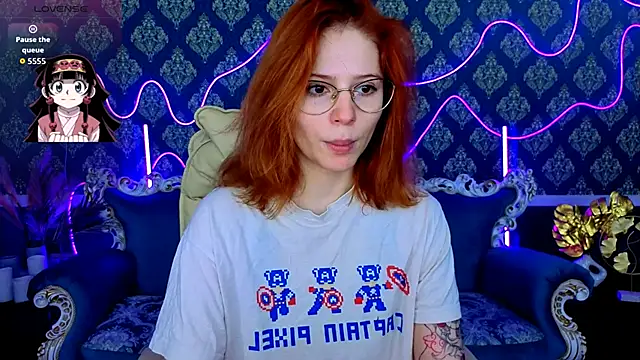 Snapshot of Sasha_Exclusive chatting on 12-01-25, 01:49 Sasha Exclusive online show from 12-01-25, 01:49