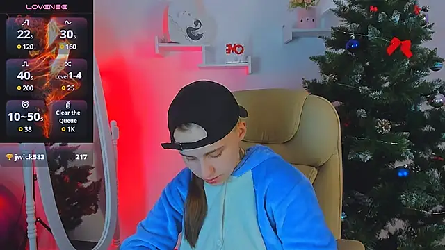 Dolly  Queen  online show from 12-12-24, 11:25