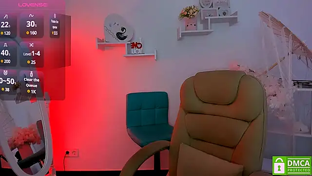 Dolly  Queen  online show from 02-21-25, 01:00