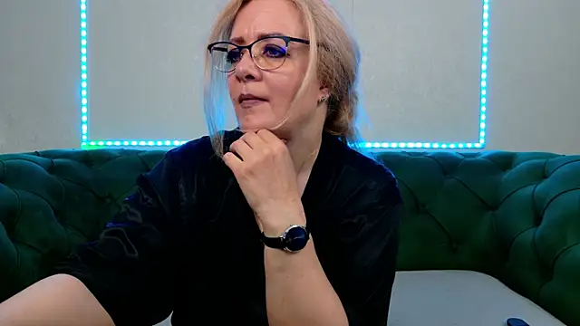 IvanaCharm online show from 07-19-26, 03:32