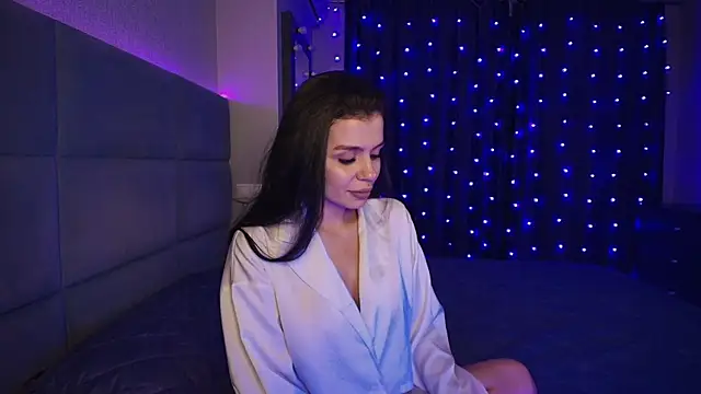 Snapshot of Eva_Richie chatting on 12-24-24, 04:51 Eva Richie online show from 12-24-24, 04:51