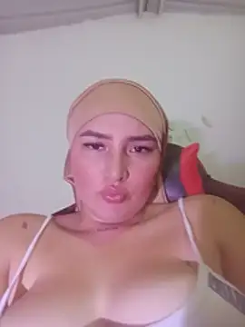 Celeste camila18 online show from 07-17-26, 06:09