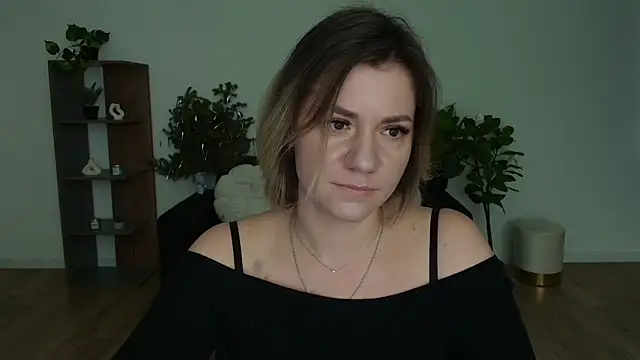 MariaSttone online show from 02-04-25, 01:27