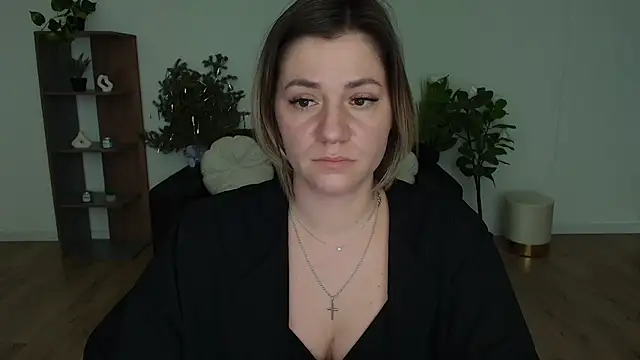 MariaSttone online show from 02-10-25, 06:35