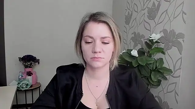 MariaSttone online show from 03-18-25, 11:52